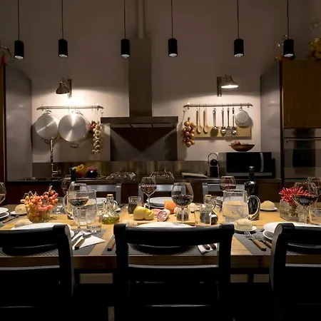 Luxurious Renaissance Flat In