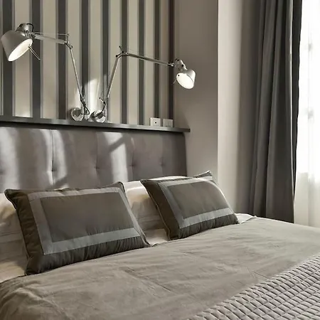 Luxurious Renaissance Flat In * 피렌체