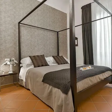 아파트 Luxurious Renaissance Flat In *